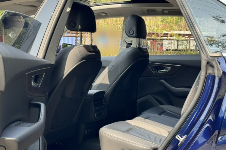 Used Audi Q8 2019 55 TFSI Luxury Dynamic Model
