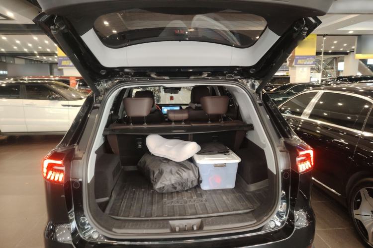 Used Chery Tiggo 8 PRO 2024 Champion Edition 390T Four-Wheel Drive Peak Version 5 Seats Trunk