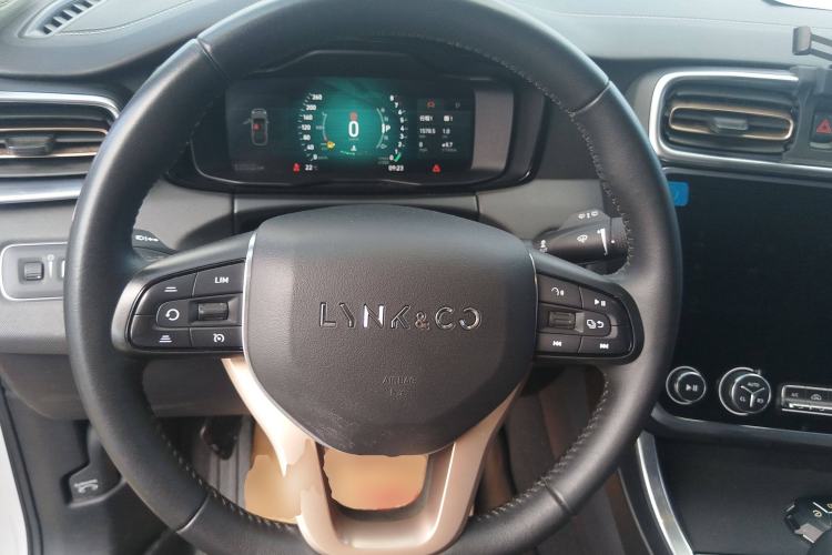 Used Lynk & Co 01 2017 2.0T Two-Wheel-Drive Version