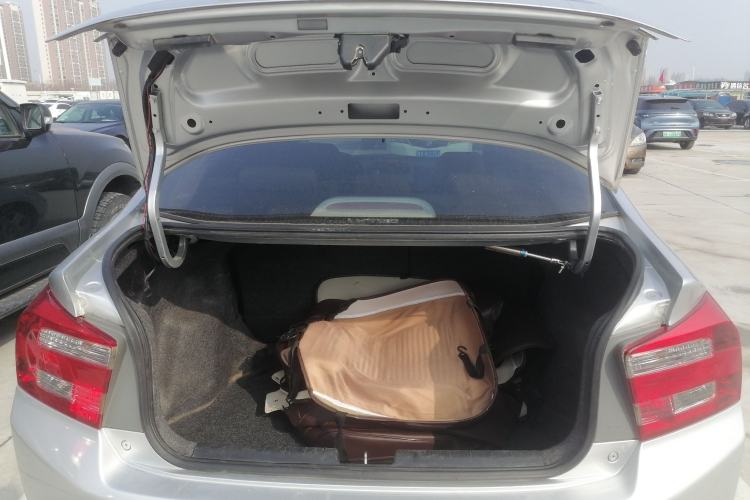 Used Honda City Classic 2012 1.5L manual Comfort version