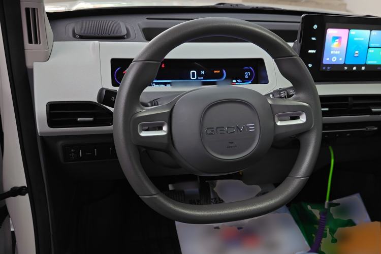 Used Geely Galaxy Panda 2024 Panda Mini 200km Endurance Bear