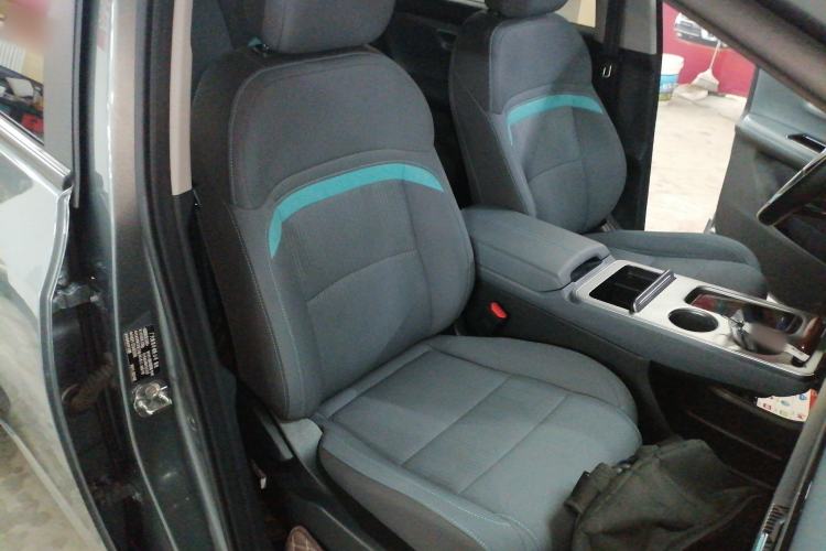 Used AION Y 2023 Plus 510 Enjoy Edition Right Front Seat