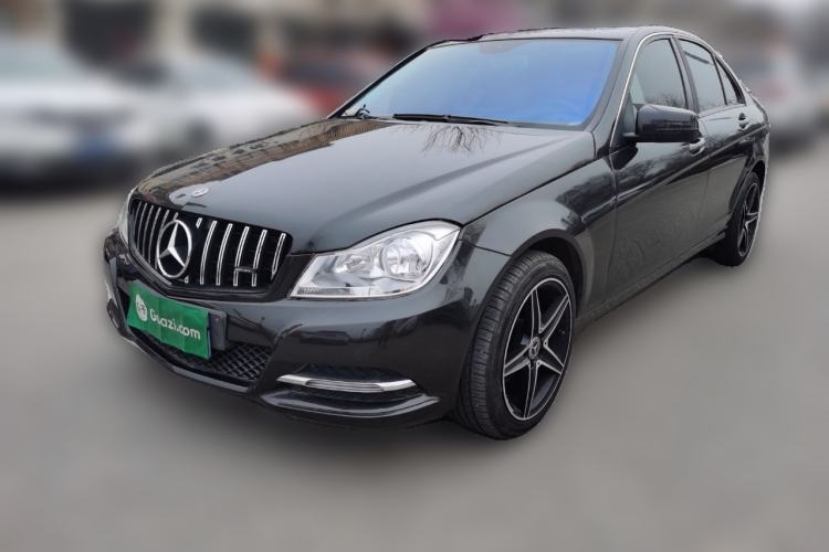 Used Mercedes-Benz C-Class 2010 C 180K Classic model