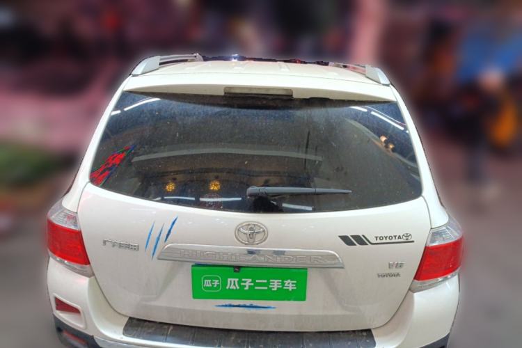 Used Toyota Highlander 2013 2.7L Two-Wheel Drive 5-Seater Purple Gold Edition