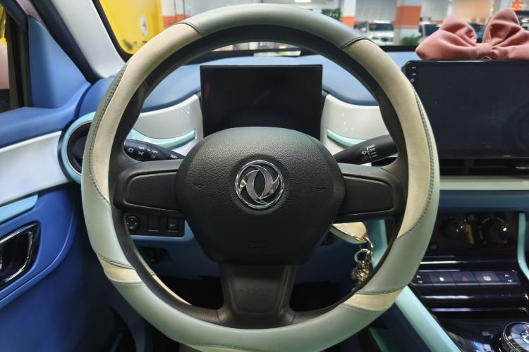 Used Dongfeng NAMMI BOX 2022 Chasing Wind Edition 331 km Standard Model
