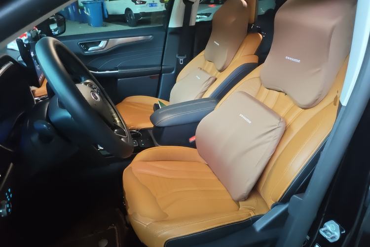 Used Ford Escape 2020 EcoBoost 245 Four-Wheel Drive Luxury Edition
