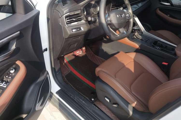 Used Geely Auto Vision X6 2021 PRO 1.4T Automatic Prestige Model