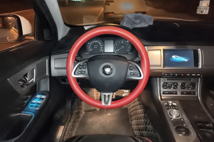 Used Jaguar XF 2013 XF 3.0 SC Prestige Edition
