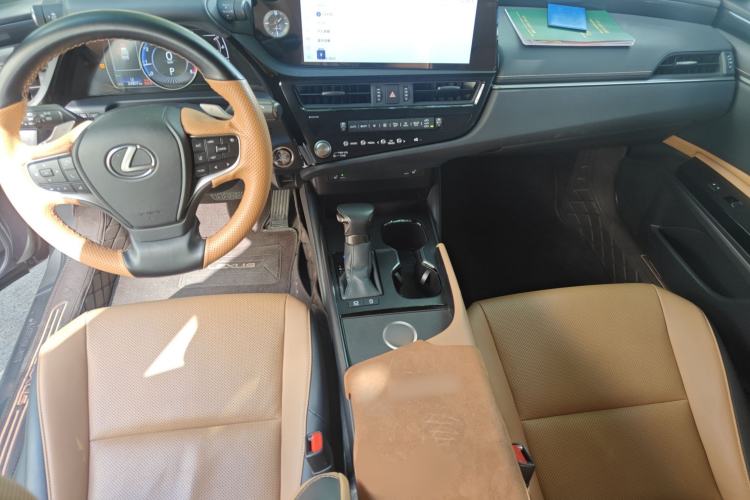 Used Lexus ES 2022 200 Excellence Edition