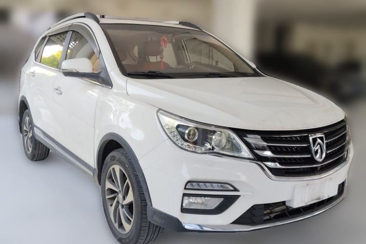 Used Baojun 560 2017 Rhythmic Edition 1.8L iAMT Prestige Model