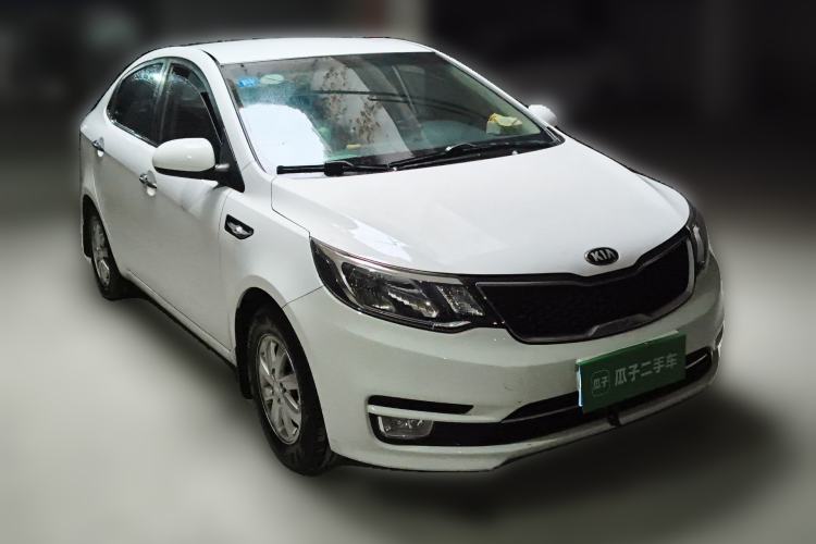 Used Kia K2 2015 Sedan 1.4L Manual Transmission GL Front Right 45 Deg