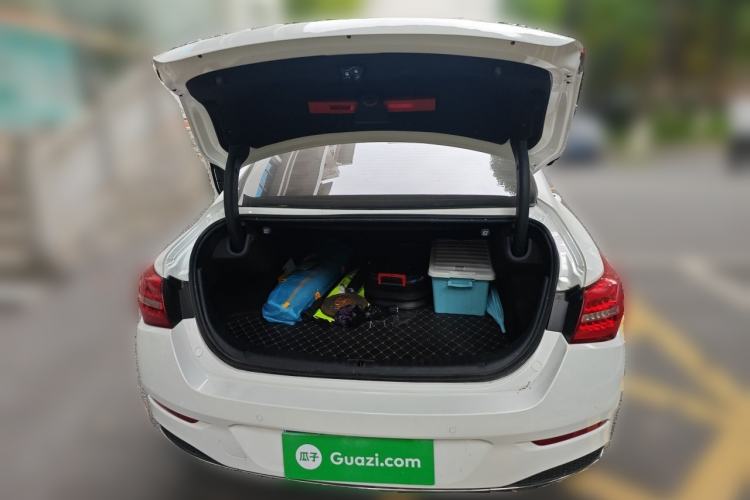 Used Hongqi H5 2019 30TD Smart Connect Dynamic Edition
