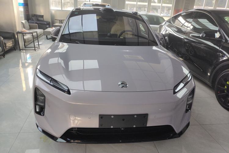 Used Nio ET5T 2025 75 kWh Touring Exterior 1
