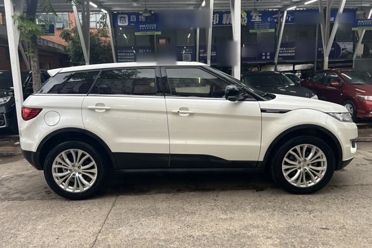 Used Land X7 2015 2.0T Panoramic Prestige Edition