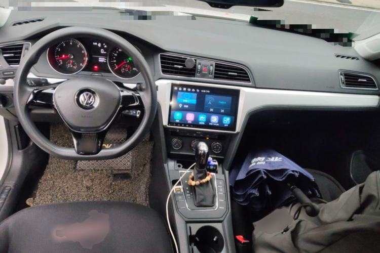 Used Volkswagen Lamando 2017 230TSI DSG Fashion Edition
