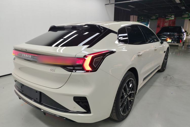 Used Zeekr 001 2026 95° All-Wheel-Drive Max Edition Rear Right 45 Deg