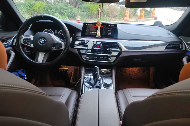 Used BMW 5 Series 2019 Restyled 525Li M Sport Package
