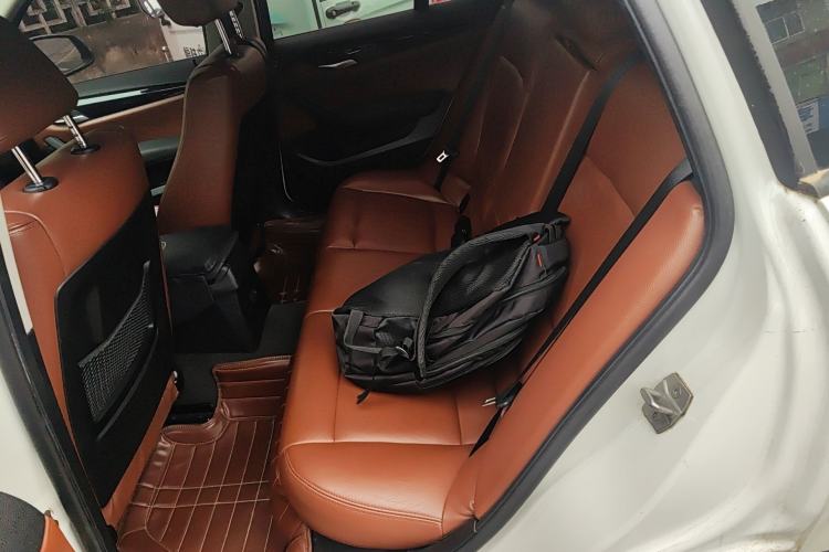 Used BMW X1 2015 sDrive18i Fashion Upgrade Edition Left Rear Seat