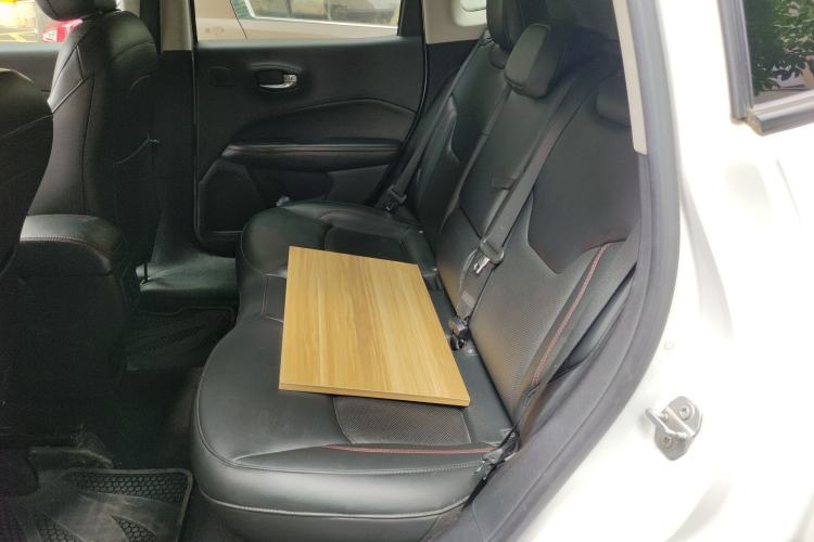 Used Jeep Compass 2017 200TS Automatic High-Performance All-Wheel Drive Edition Left Rear Seat