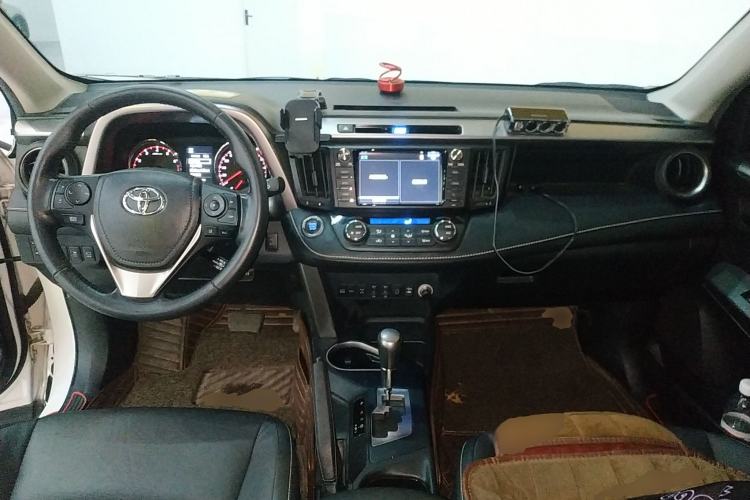 Used Toyota RAV4 2018 2.5L Automatic 4x4 Elite i Edition
