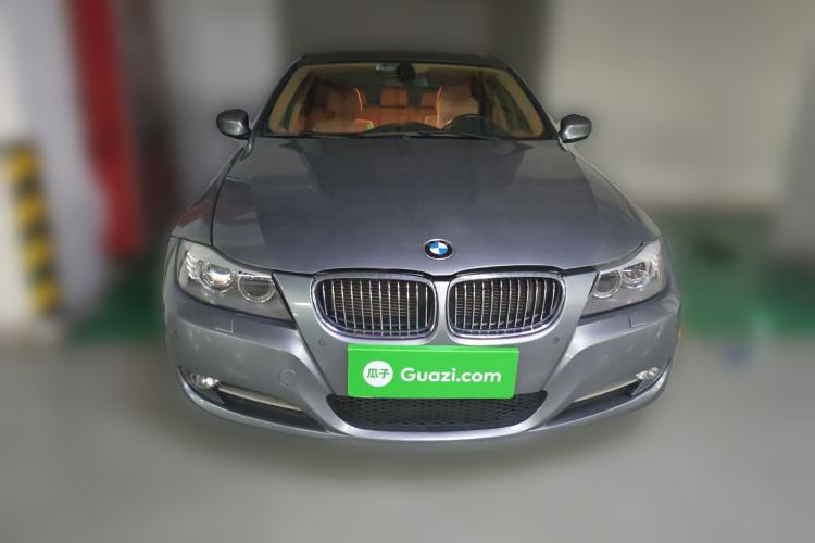 Used BMW 3 Series 2010 320i Luxury Model
