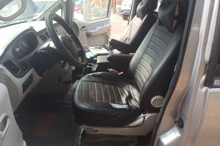 Used JAC Group Refine 2011 2.4L Colorful Journey Gasoline Standard Edition HFC4GA1-C
