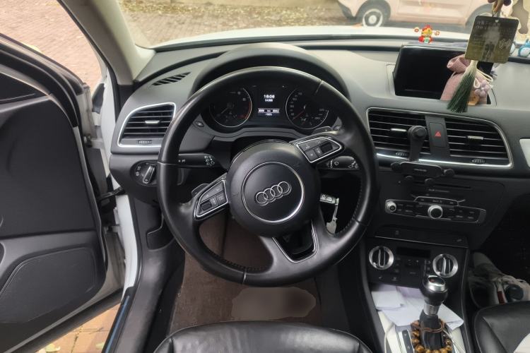 Used Audi Q3 2012 35 TFSI quattro Comfort Model
