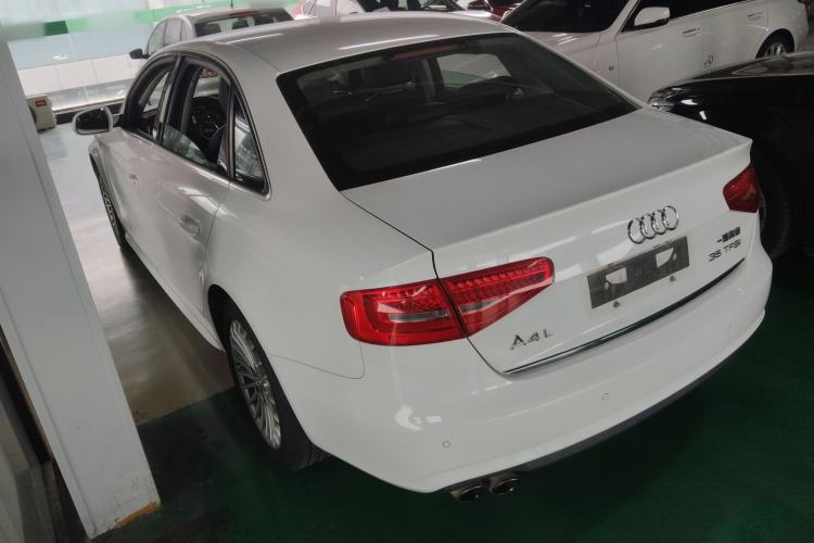 Used Audi A4L 2015 35 TFSI Automatic Comfort Model Rear Left 45 Deg