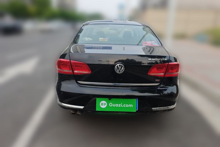 Used Volkswagen Magotan 2013 1.8TSI Luxury Model Rear