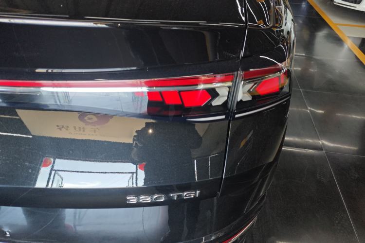 Used Volkswagen Magotan 2024 380TSI DSG Prestige Edition DaMai Package