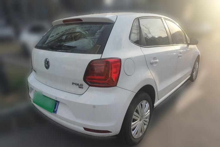 Used Volkswagen Polo 2016 1.6L Automatic Comfort Model Rear Right 45 Deg