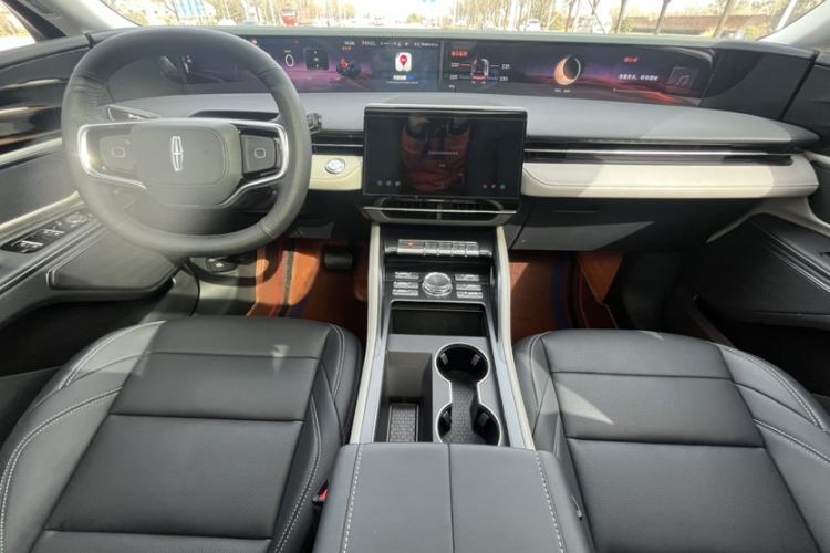 Used Lincoln Nautilus 2025 2.0T Four-Wheel Drive Luxury Edition
