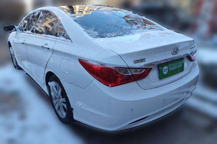 Used Hyundai Sonata 2011 2.0L Automatic Luxury Edition
