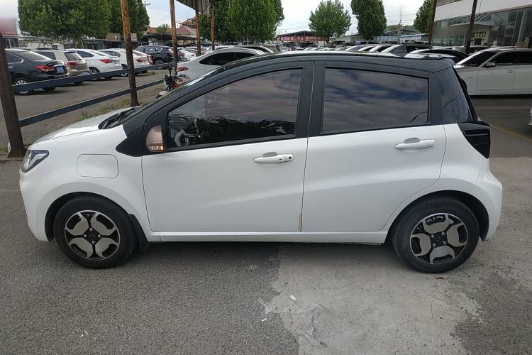 Used SOL E10X 2021 302 km Range Luxury Version 31.4 kWh