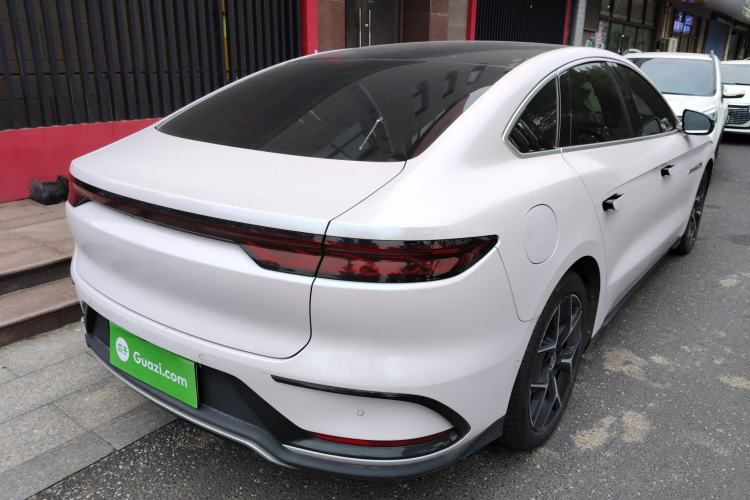 Used BYD Han 2022 EV Genesis Edition 715 km Front-Wheel-Drive Flagship Model
