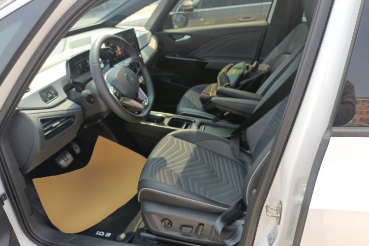 Used Volkswagen ID.3 2024 Outstanding Edition Left Front Seat