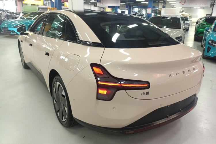 Used XPeng MONA M03 2025 600 with Ultra-Long Range Max Rear Left 45 Deg