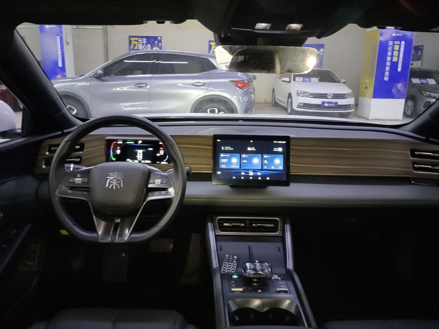 BYD Qin L 2024 DM-i 80KM Leading Model — снимка 12