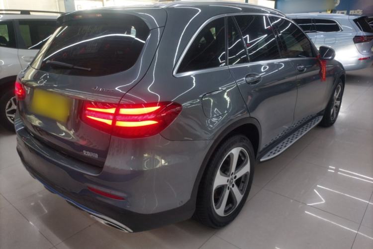 Used Mercedes-Benz GLC 2017 GLC 260 4MATIC Luxury Model