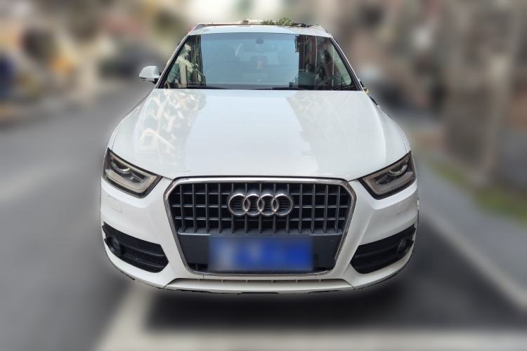 Used Audi Q3 2015 35 TFSI Comfort Model
