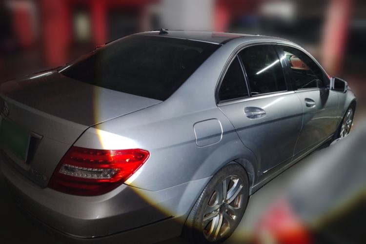 Used Mercedes-Benz C-Class 2011 C 200 CGI Fashion Model