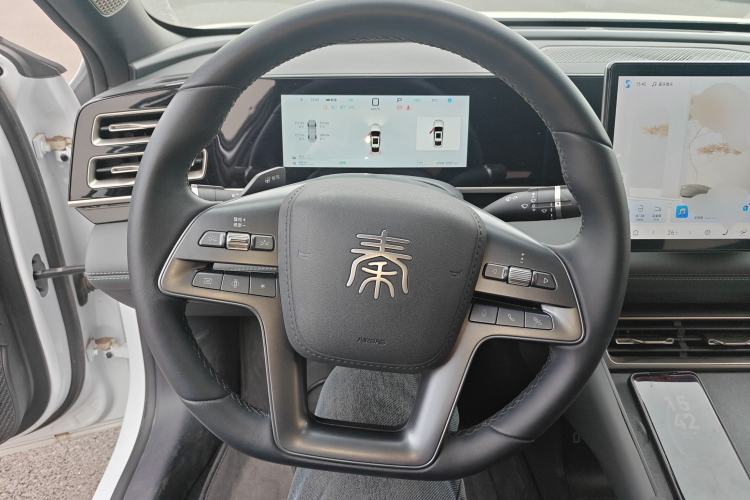 Used BYD Qin L 2025 DM-i Smart Drive 120KM Superior Model
