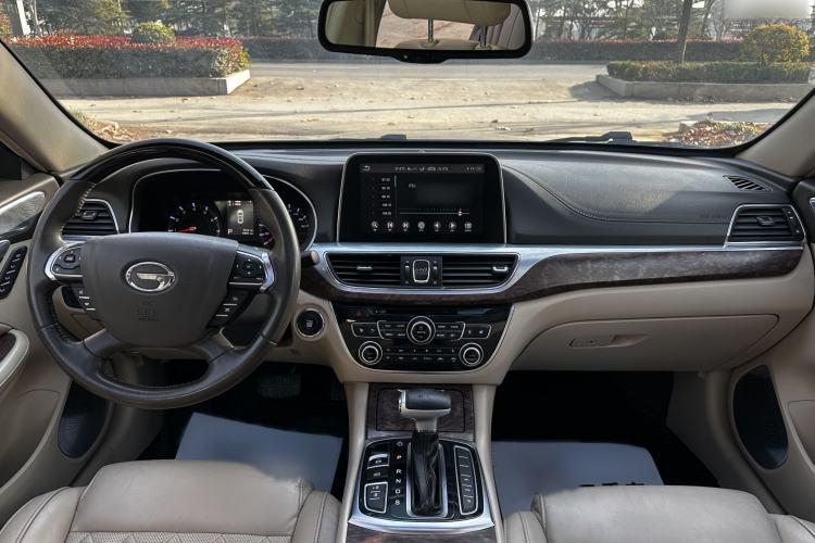 Used GAC Trumpchi GA8 2017 280T Executive Edition