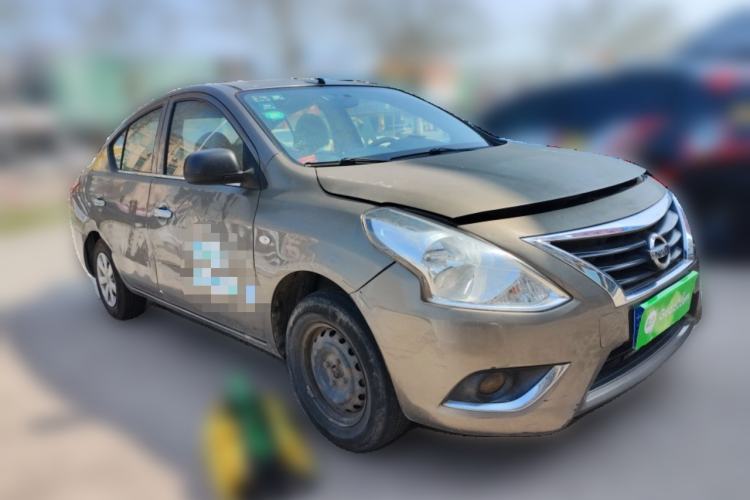 Used Nissan Sunny 2014 1.5XE Manual Elite Edition Front Right 45 Deg