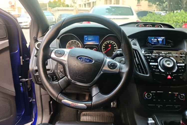 Used Ford Focus 2013 2.0T ST Standard Edition