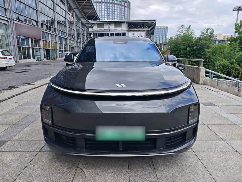Used Li Auto L8 2023 Pro Model — 2