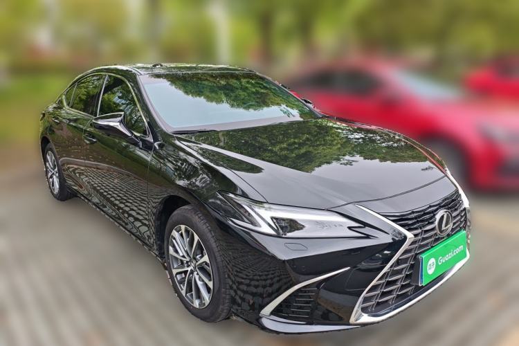 Used Lexus ES 2025 200 Premium Edition
