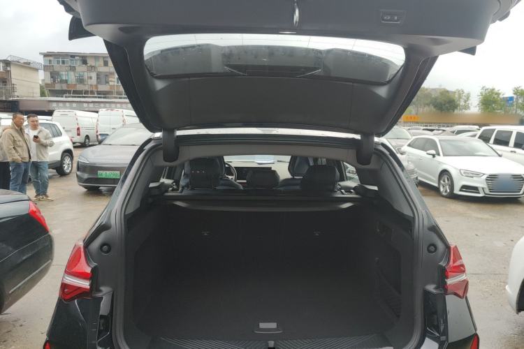 Used BMW X3 2025 xDrive30L Luxury Edition M Sport Package Trunk