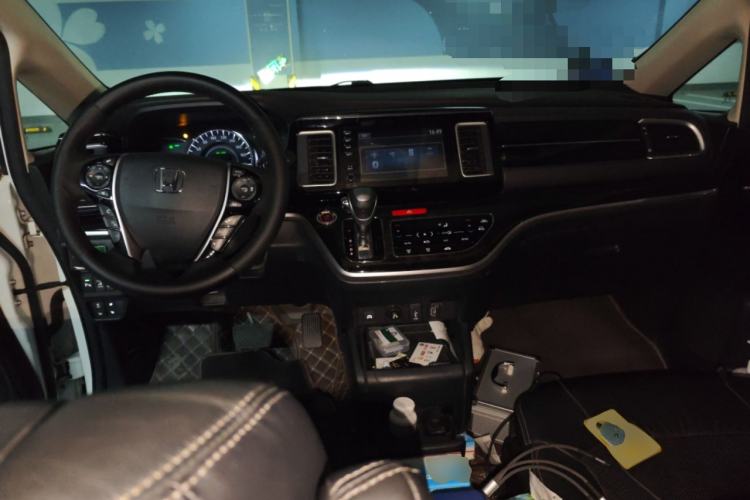 Used Honda Elysion 2019 2.0L Hybrid Luxury Edition
