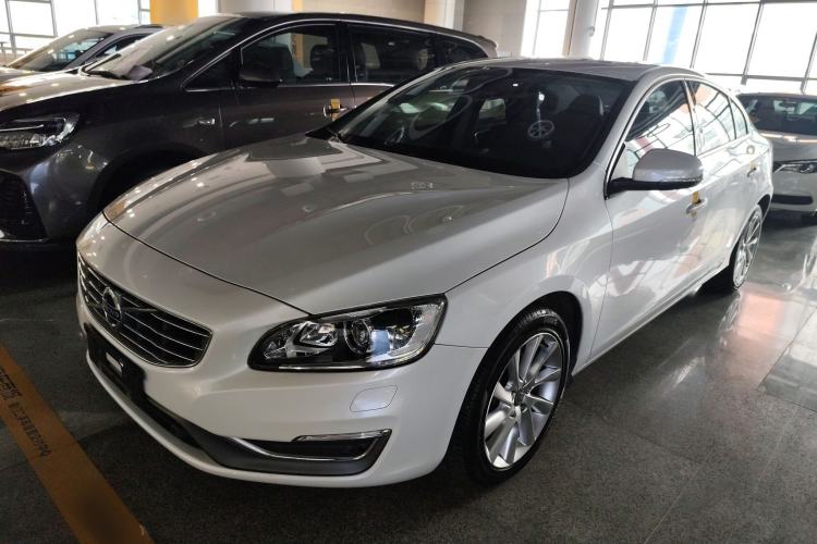 Used Volvo S60 2017 S60L T4 Smart Range Edition
